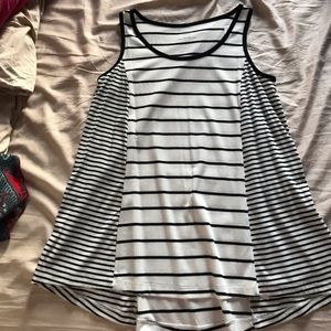 NWT Motherhood Maternity Tank Top